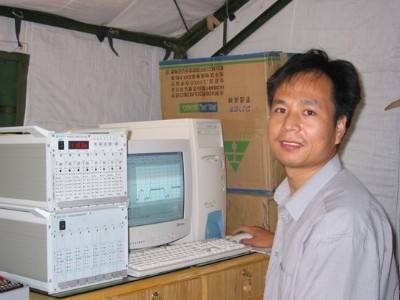 李献民