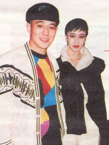李连杰和利智早期照片