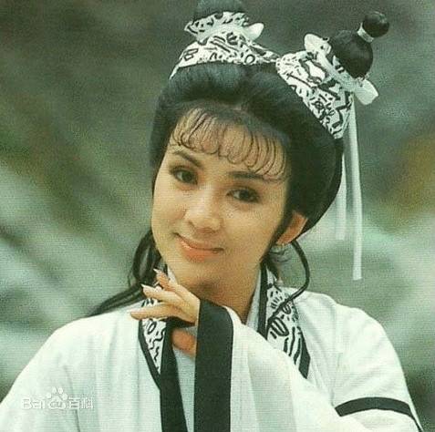 小龙女三戏白蛇精