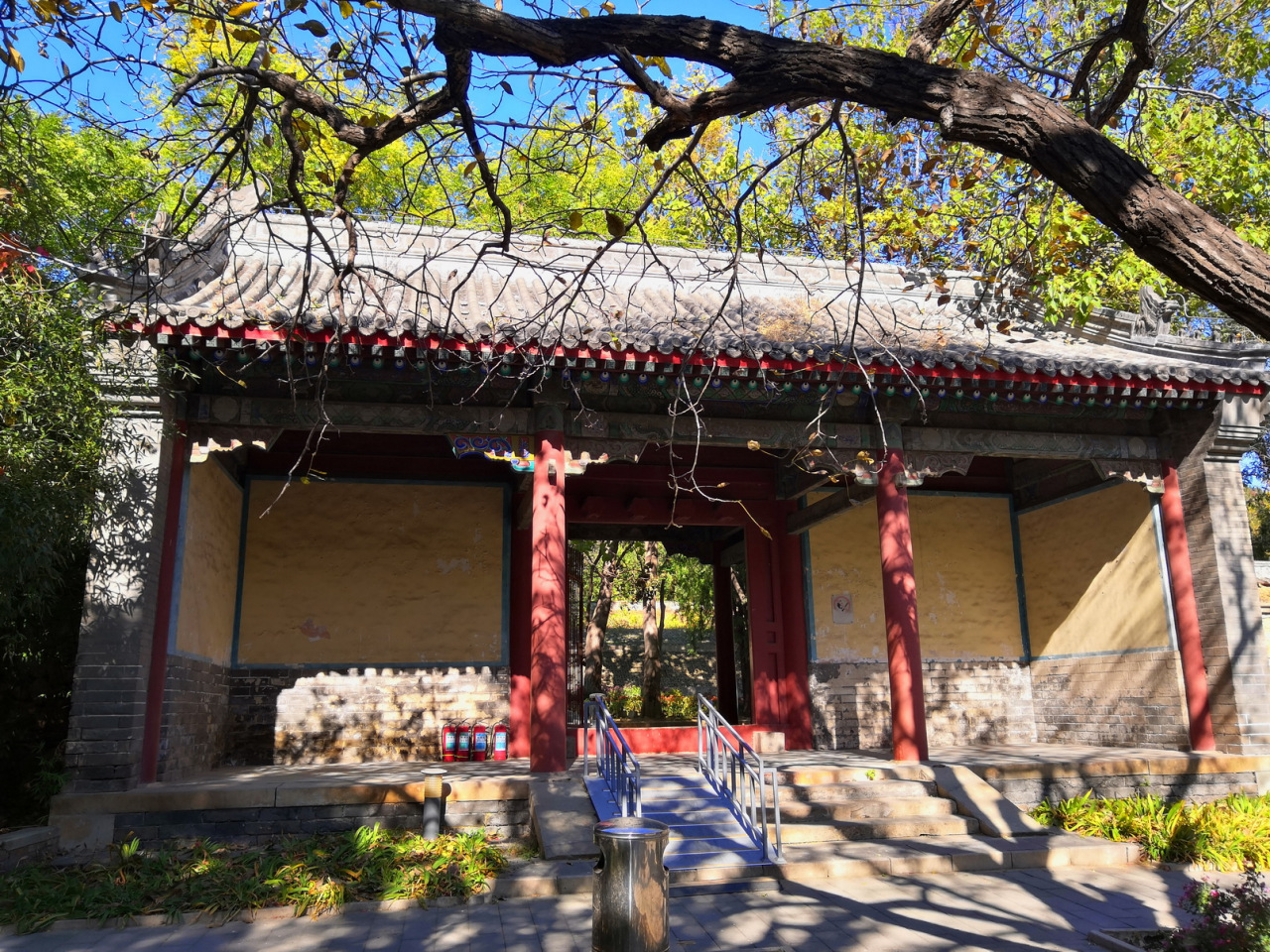 祾恩门