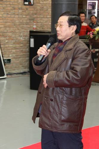 杨长秀