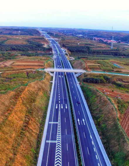 龙口至青岛高速公路