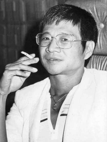 年轻时的倪匡