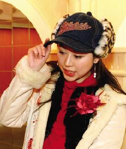 佰灵