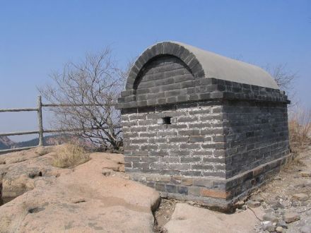 霸王台商代遗址