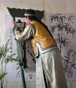 廖鹏擅长双手书画