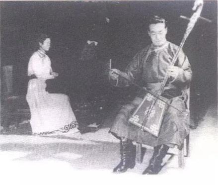 桑都仍
