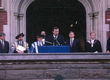 1991年1月1日，南澳大学正式成立