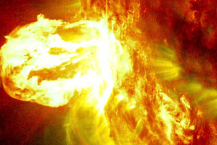 太阳活动爆发