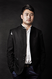 总经理 纵 仁 