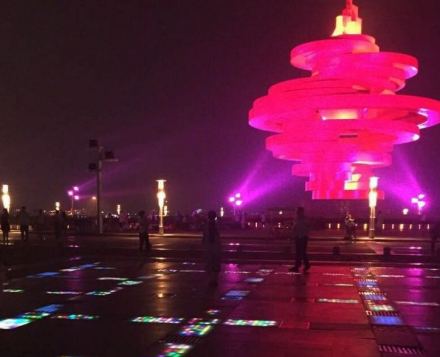 中心舞台