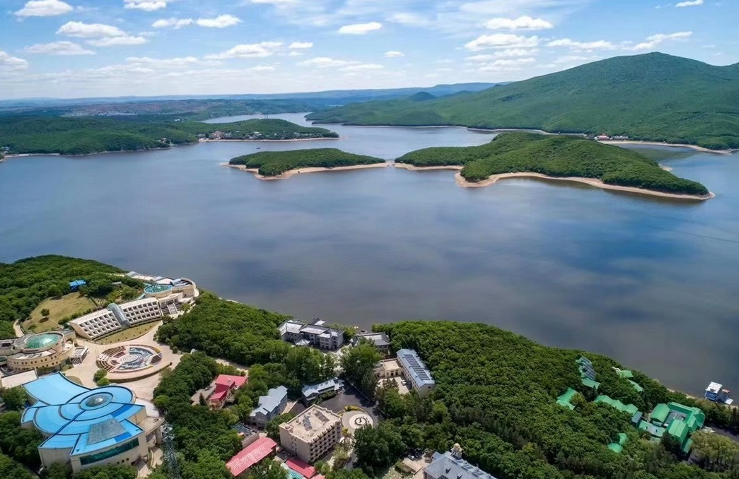 镜泊湖