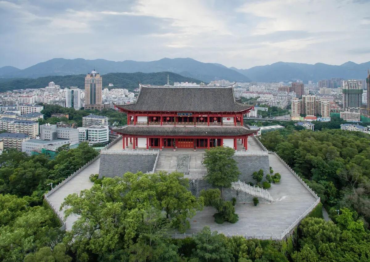 屏山镇海楼