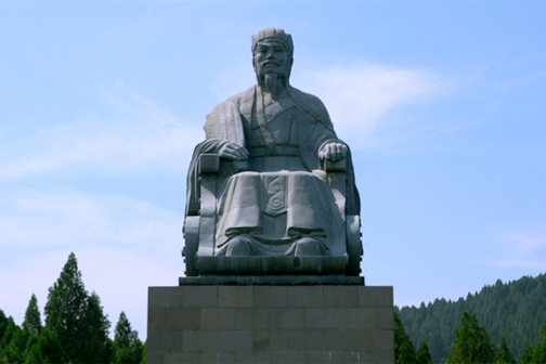 临沂诸葛亮铜像