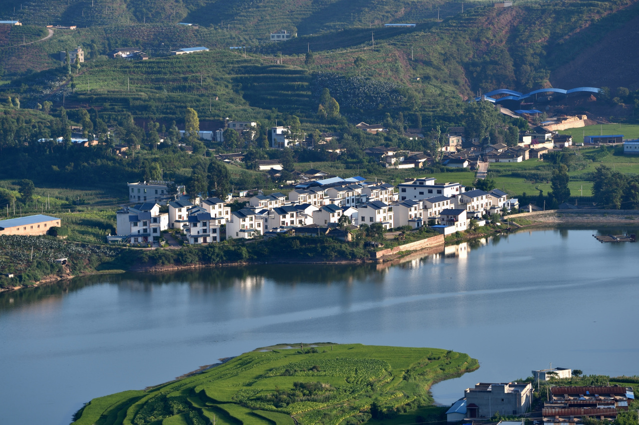 姜州花湖旅游景区