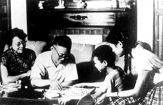 巴金与家人