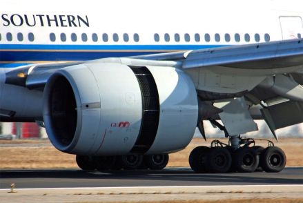 波音777反推