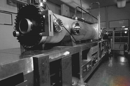 最早的原子钟之一