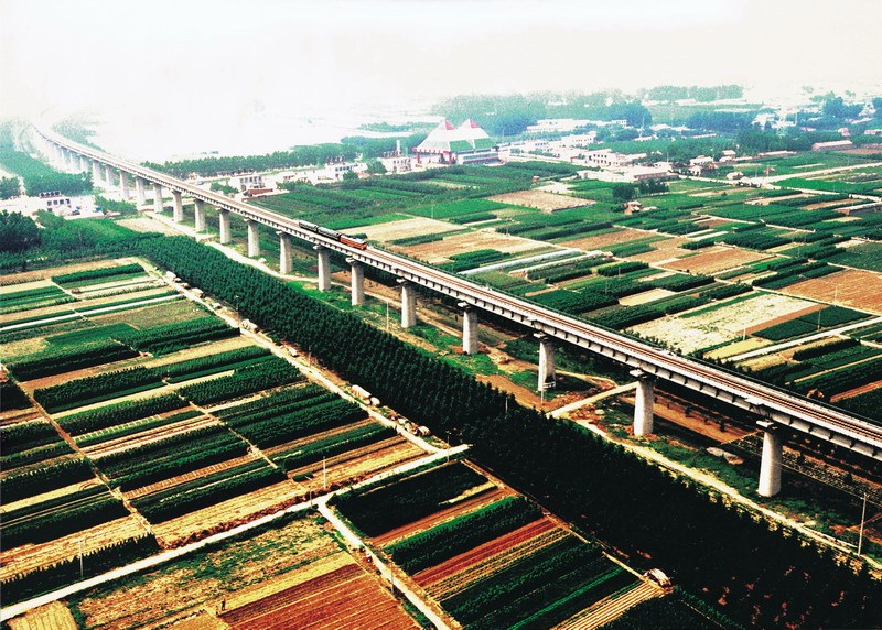 胶新铁路 