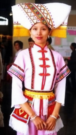 壮族服饰