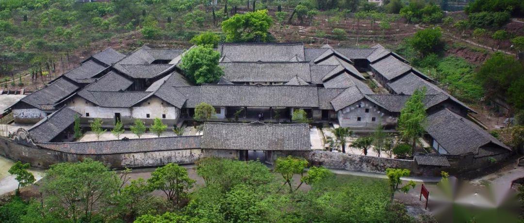 玉川公祠