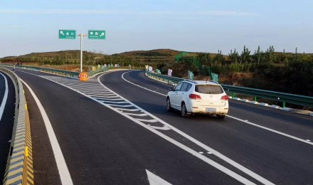 龙口至青岛高速公路