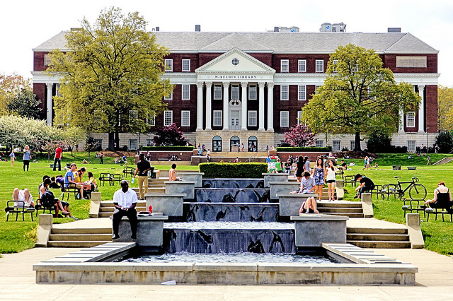 主图书馆McKeldin Library