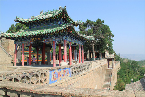 白云山庙景点