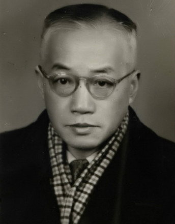 厉麟似