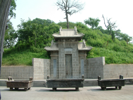 太昊陵墓