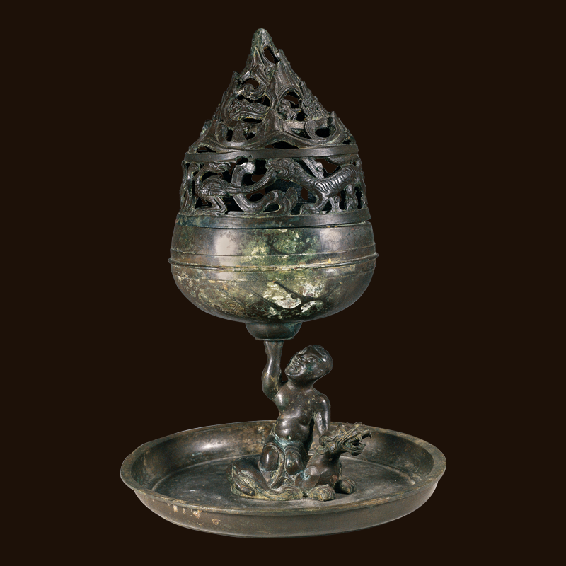 鎏银骑兽人物博山炉