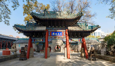 吕天仙祠牌楼——四柱三楼木牌坊