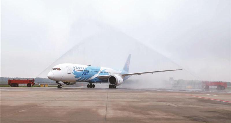 无锡硕放机场波音B787