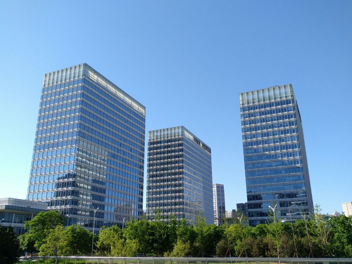 东四街道商务区