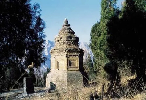 净藏禅师塔景观