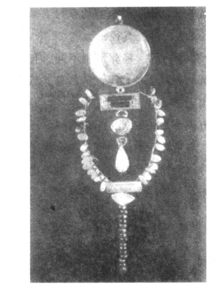 中兴城址出土金玉“列鞢”