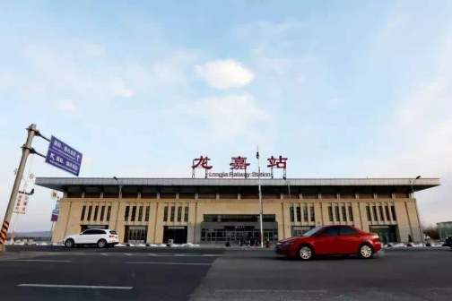长珲城际铁路龙嘉站