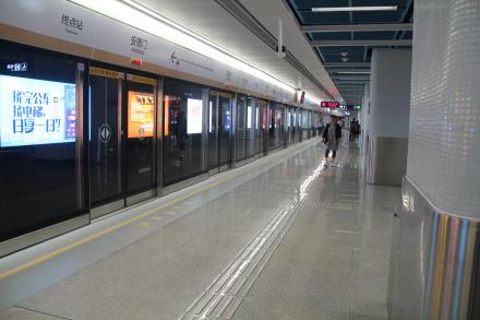 安德门站10号线站厅