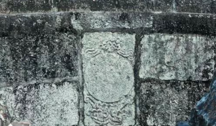 伊斯兰教之阳雕云月图案