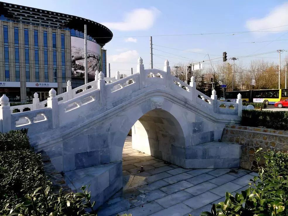 天桥（复建）