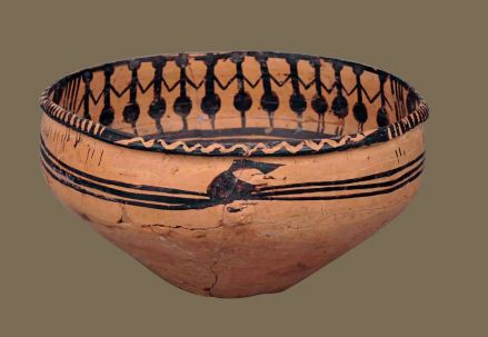 舞蹈纹彩陶盆