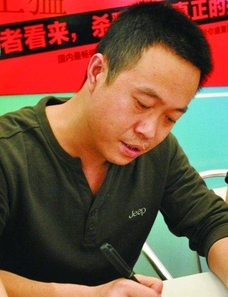 王黎伟
