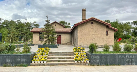 青藏公路建设指挥部旧址（将军楼）