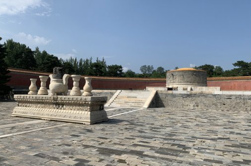 石五供和宝城宝顶