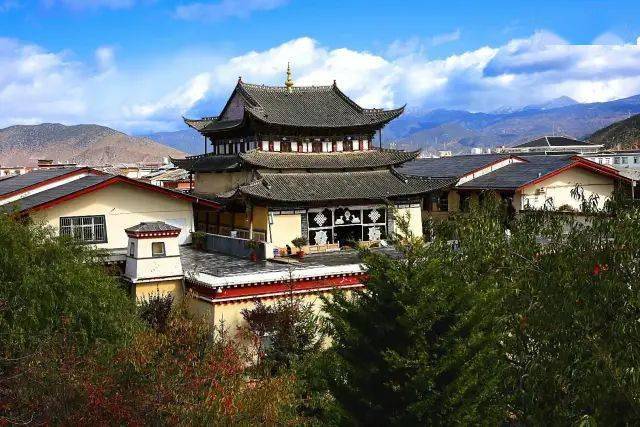 中心镇公堂