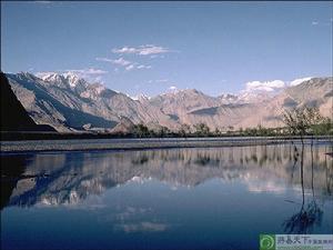 阿克苏克孜尔湖