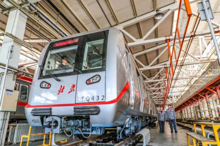 北京地铁八通线新列车 