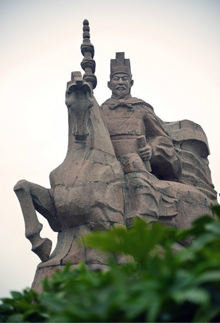 张骞塑像