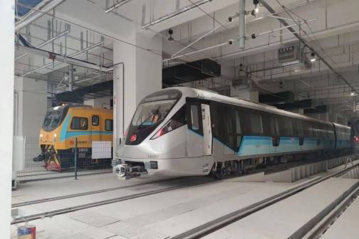 列车在靖江停车场