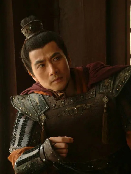 《汉武大帝》中饰演卫青 